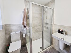 Photo 15- click for photo gallery